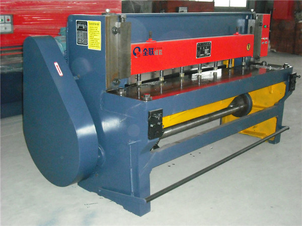 機械(xie)剪闆機 機械剪(jiǎn)闆機