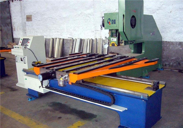 西安(an)數控送料(liao)機 西(xi)安數控送(song)料機