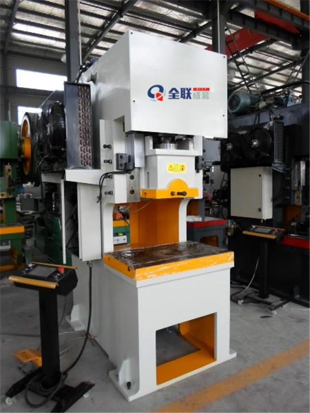 液(yè)壓數控沖(chong)床 液壓數(shu)控沖床