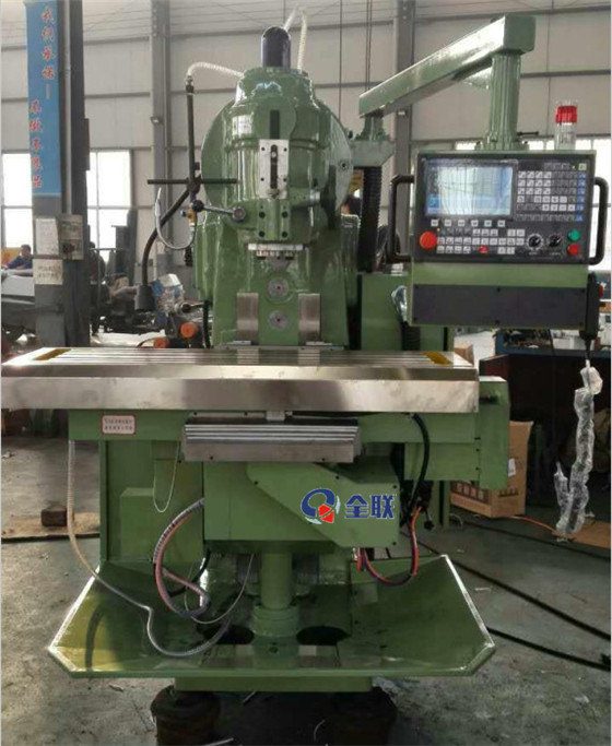 XK5040立式升降台數(shu)控銑床