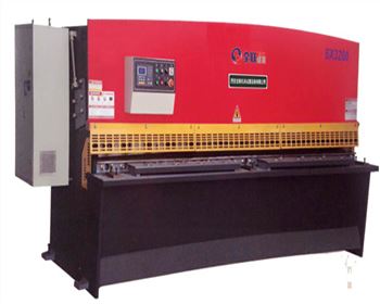 哪些配件(jian)是液壓剪闆機設(she)備上不可缺少的(de)?