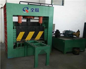 液壓龍(long)門剪切機