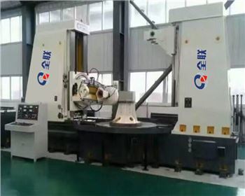 西安(ān)數控滾(gǔn)齒機