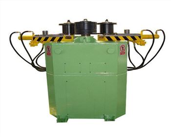 數顯弧(hú)線三輥(gun)型材卷(juan)彎機